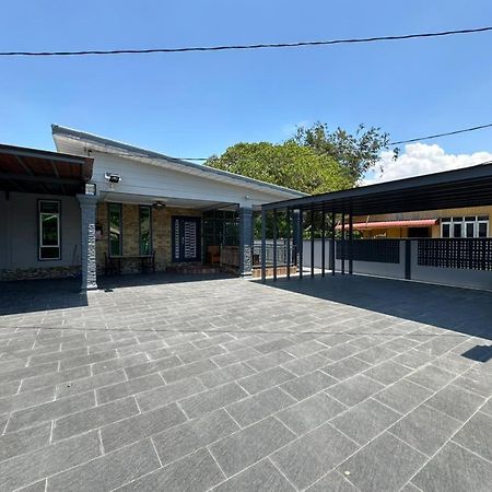 Rayyan Ashraf homestay Kota Bharu Dış mekan fotoğraf